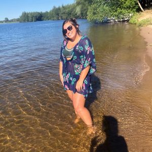 Meet your Posher, Amaya